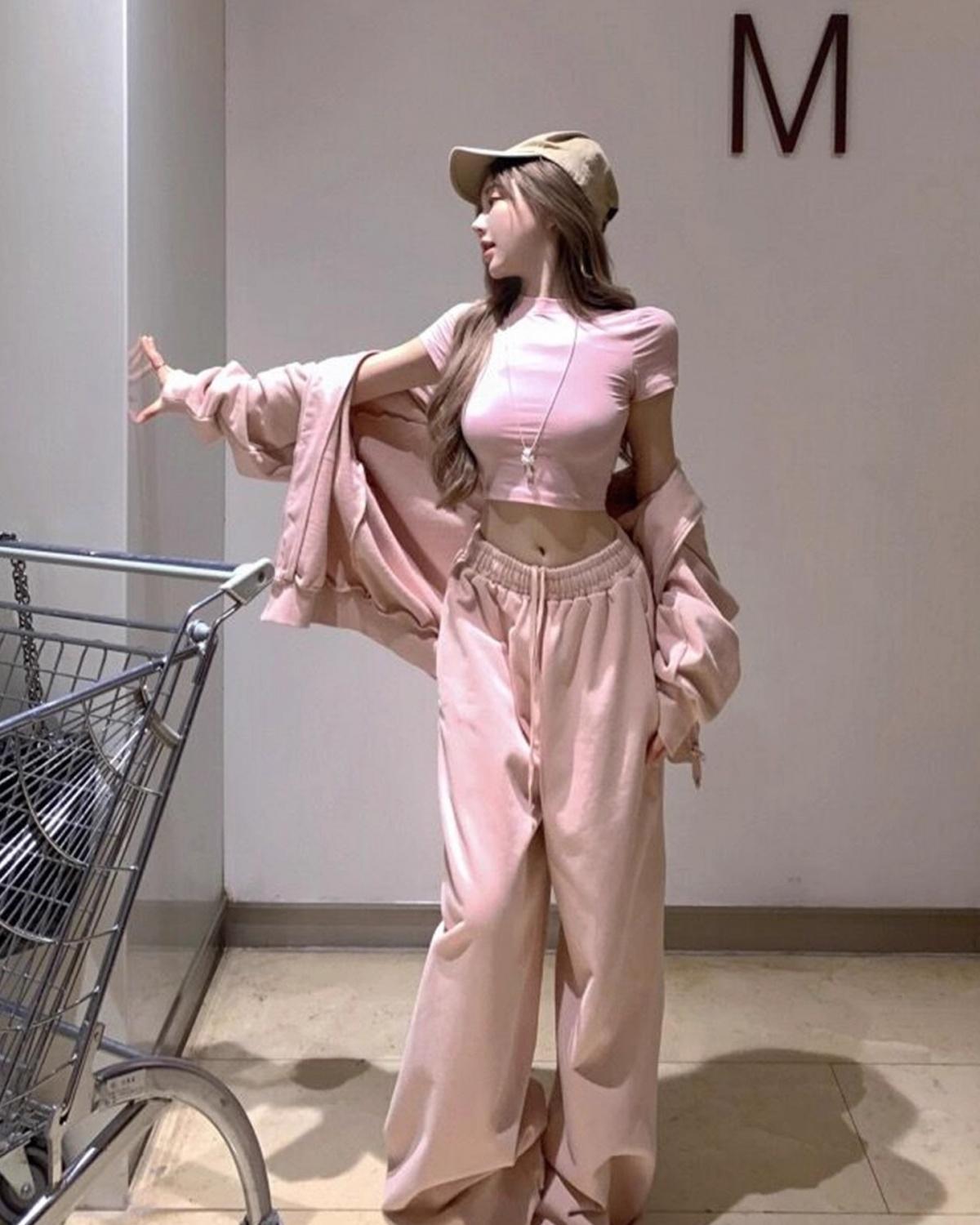Pink Sweat Set Up フード付きスウェットセットアップ
