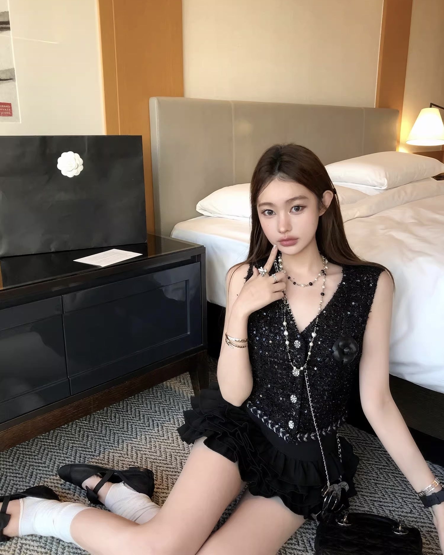 Black Tweed Short Vest  ブラックツイード ショート ベスト
