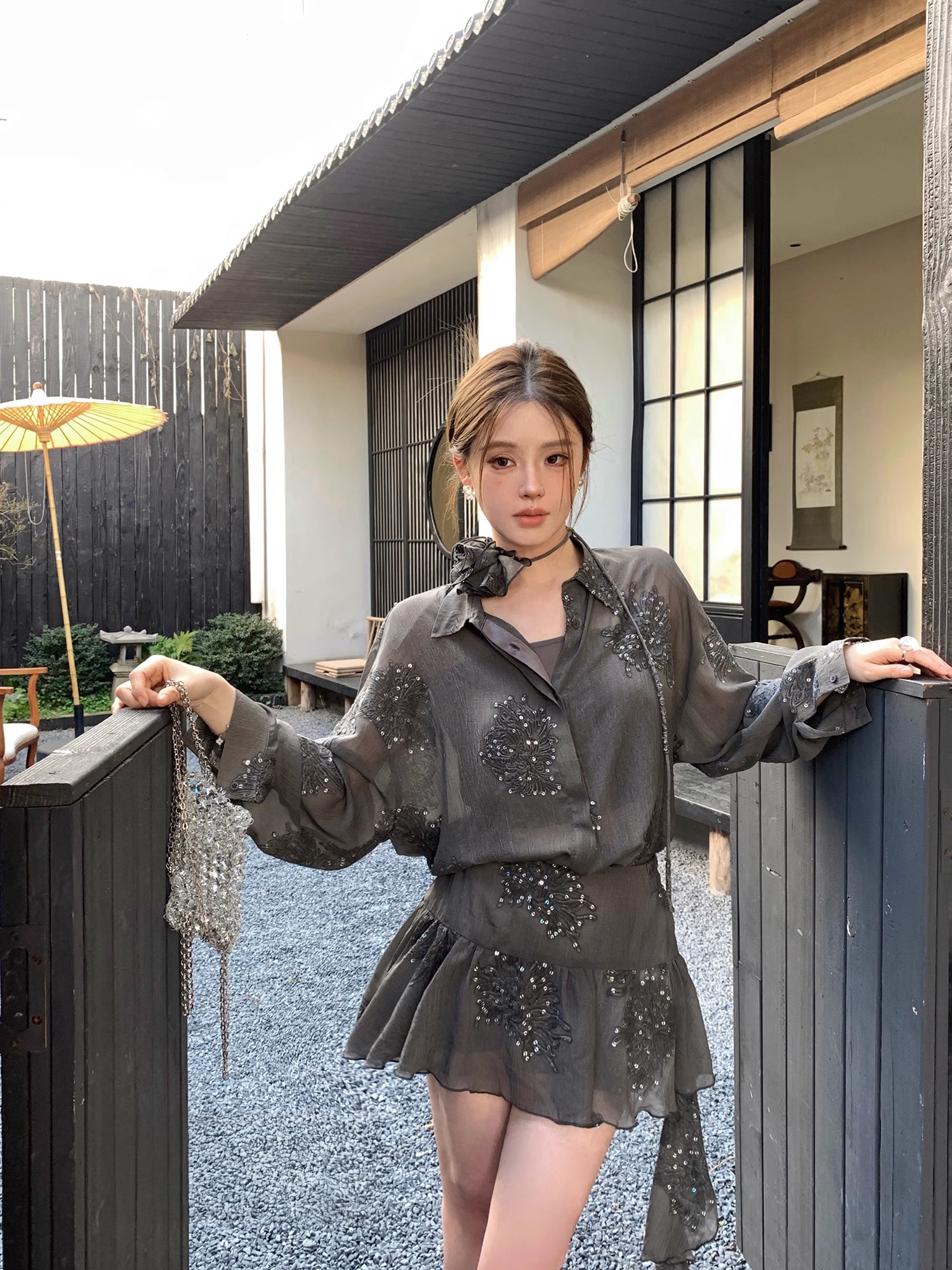 Sequined shirt and culottes スパンコールシャツ&キュロット