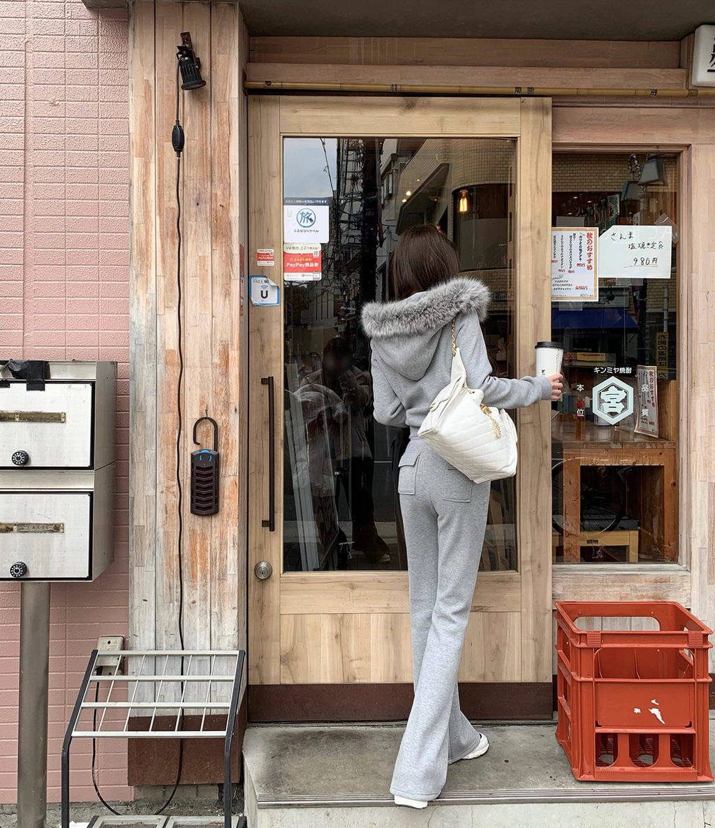 Big Fur Hoodie Flare Pants 裏起毛ビッグファーフーディ フレアパンツ セットアップ