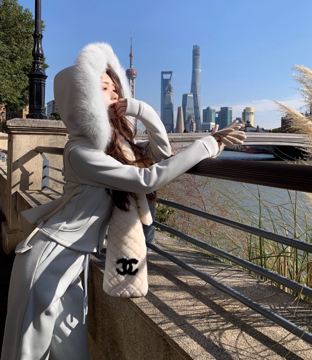 女神カラー Big Fur Hoodie Flare Pants ビッグファーフーディ フレアパンツ セットアップ