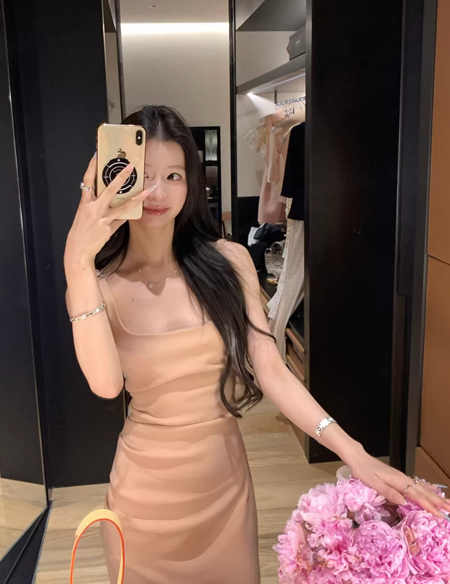 Body consciousress Satin Dress ボディコンシャス サテン ドレス