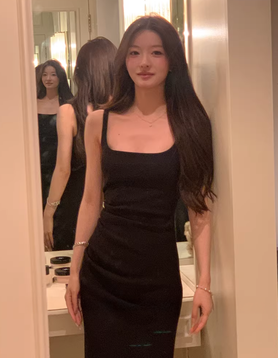 Body consciousress Satin Dress ボディコンシャス サテン ドレス