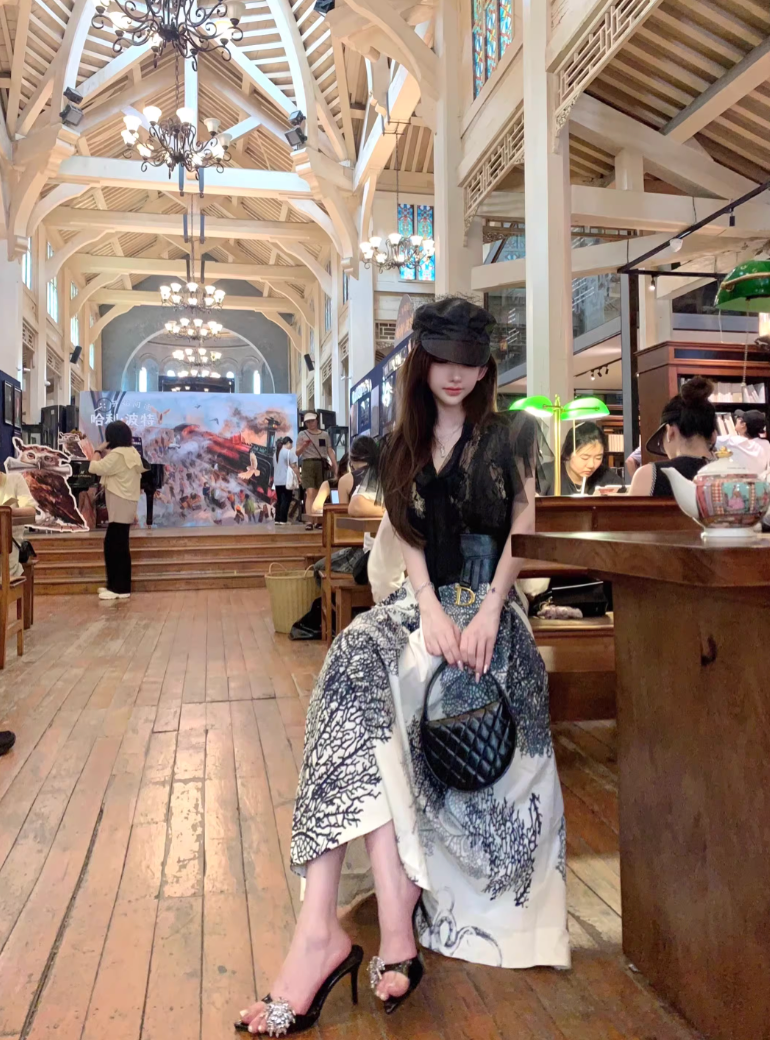 Lace Ribbon Tie Blouse Print Skirt レースリボンタイ ブラウス プリントスカート