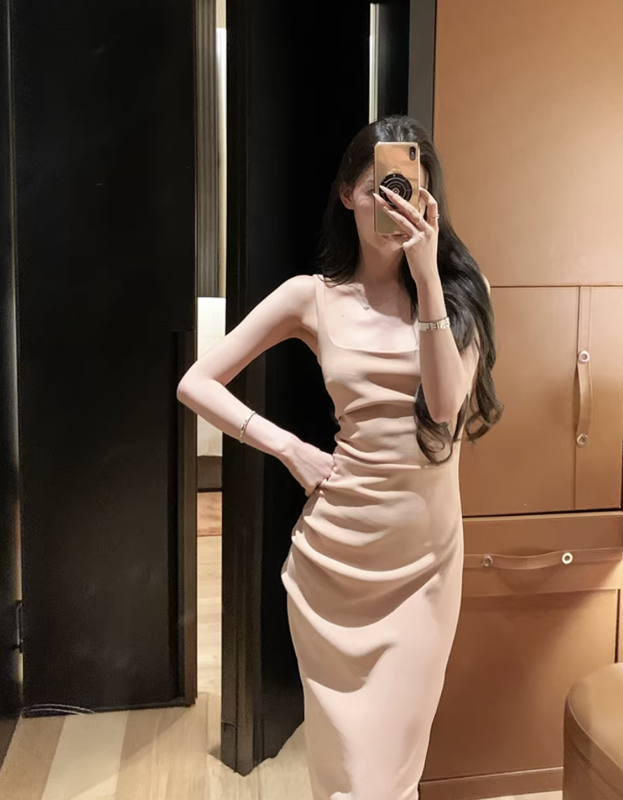 Body consciousress Satin Dress ボディコンシャス サテン ドレス
