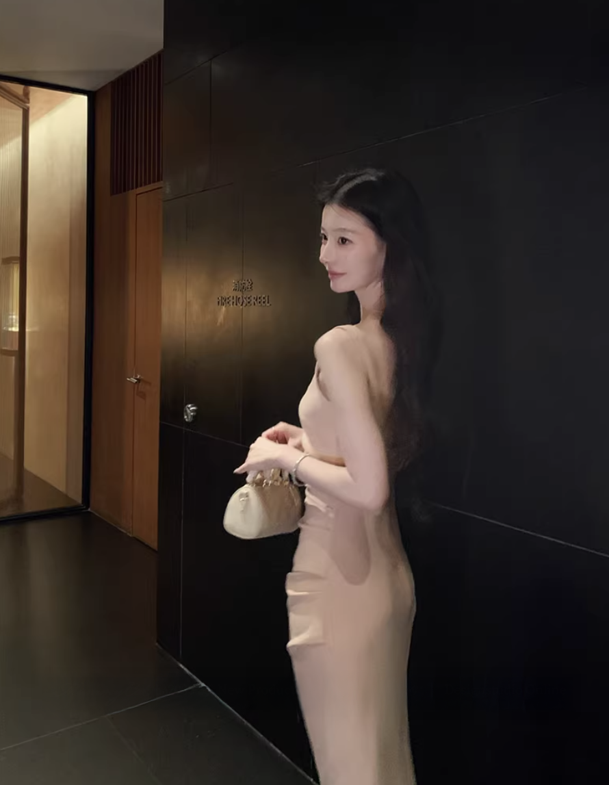 Body consciousress Satin Dress ボディコンシャス サテン ドレス