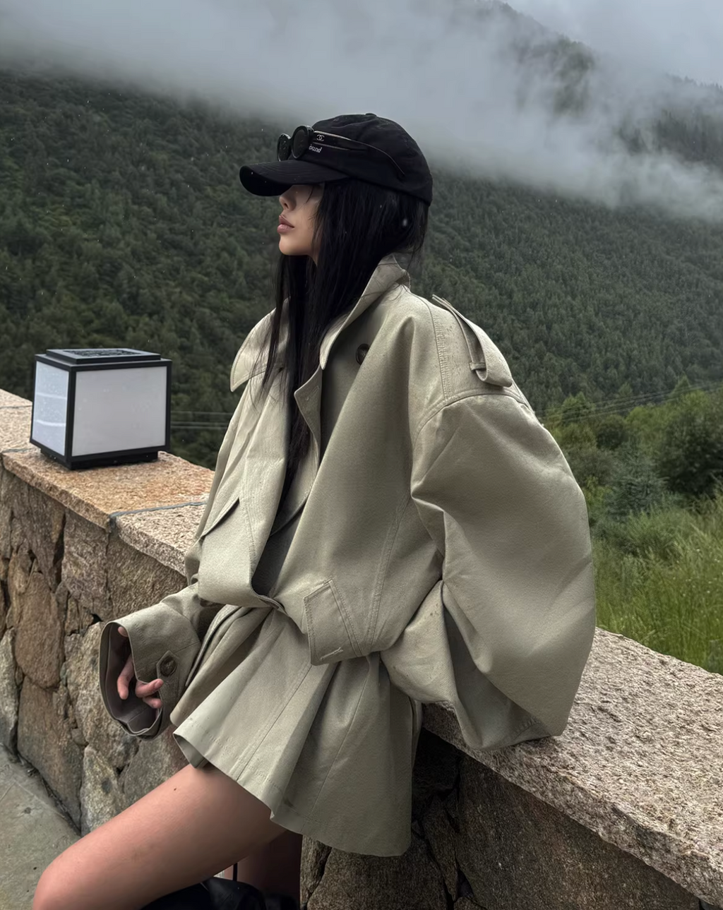 Short Bolume Trench  ショートボリューム トレンチコート