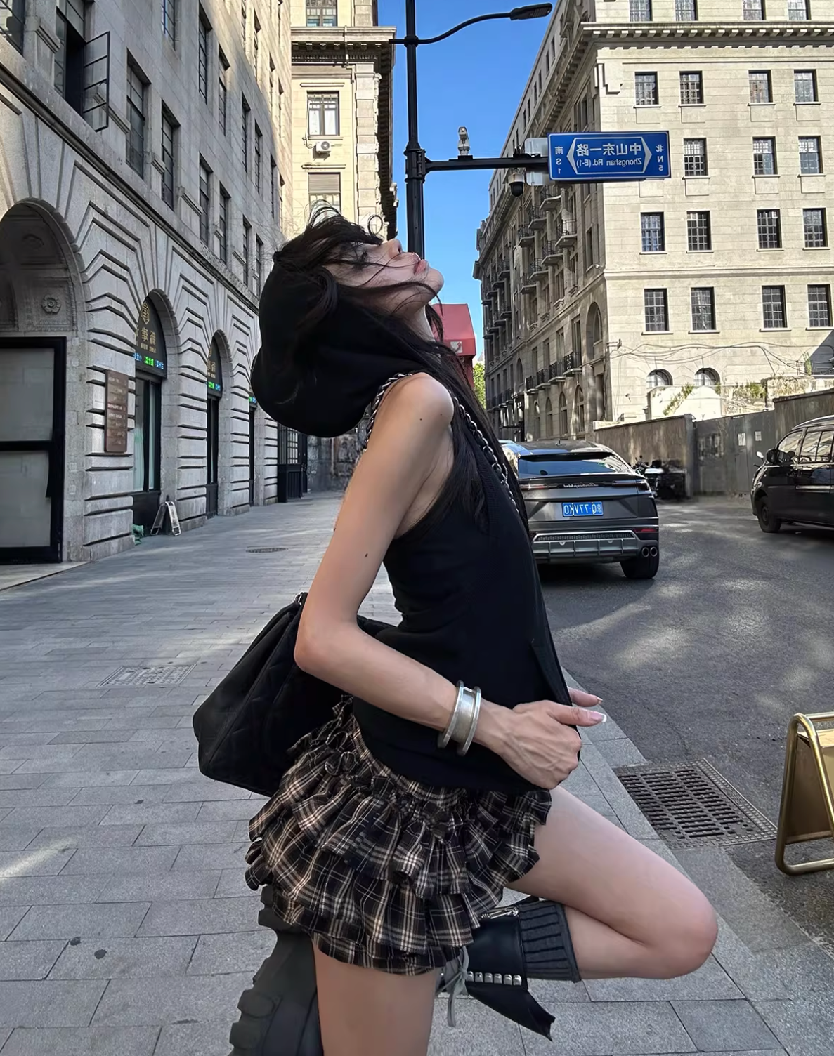 Sleeveless Hoodie Frill Skirt スリーブレス フーディ フリルスカート