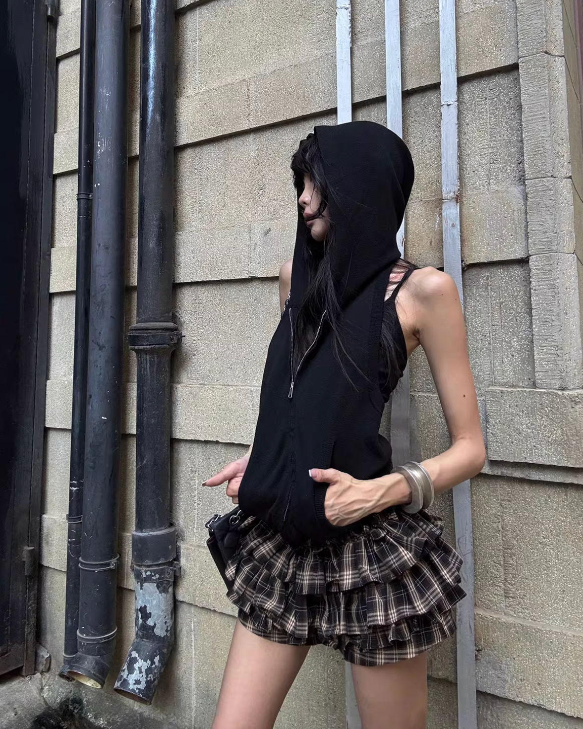 Sleeveless Hoodie Frill Skirt スリーブレス フーディ フリルスカート