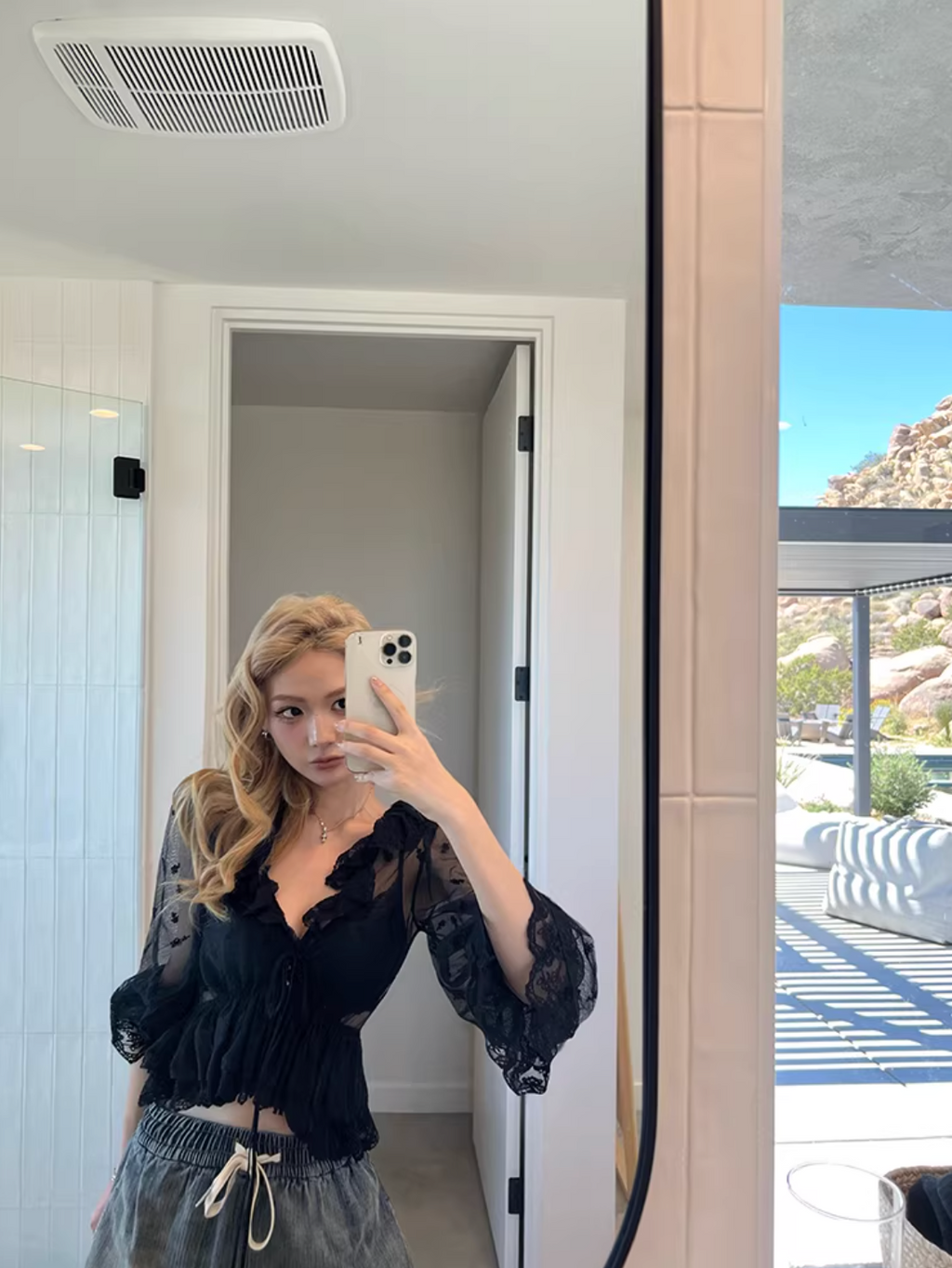 Raffle kolor Sheer blouse,Inner Bra  ラッフルカラー シアーブラウス,インナーブラ