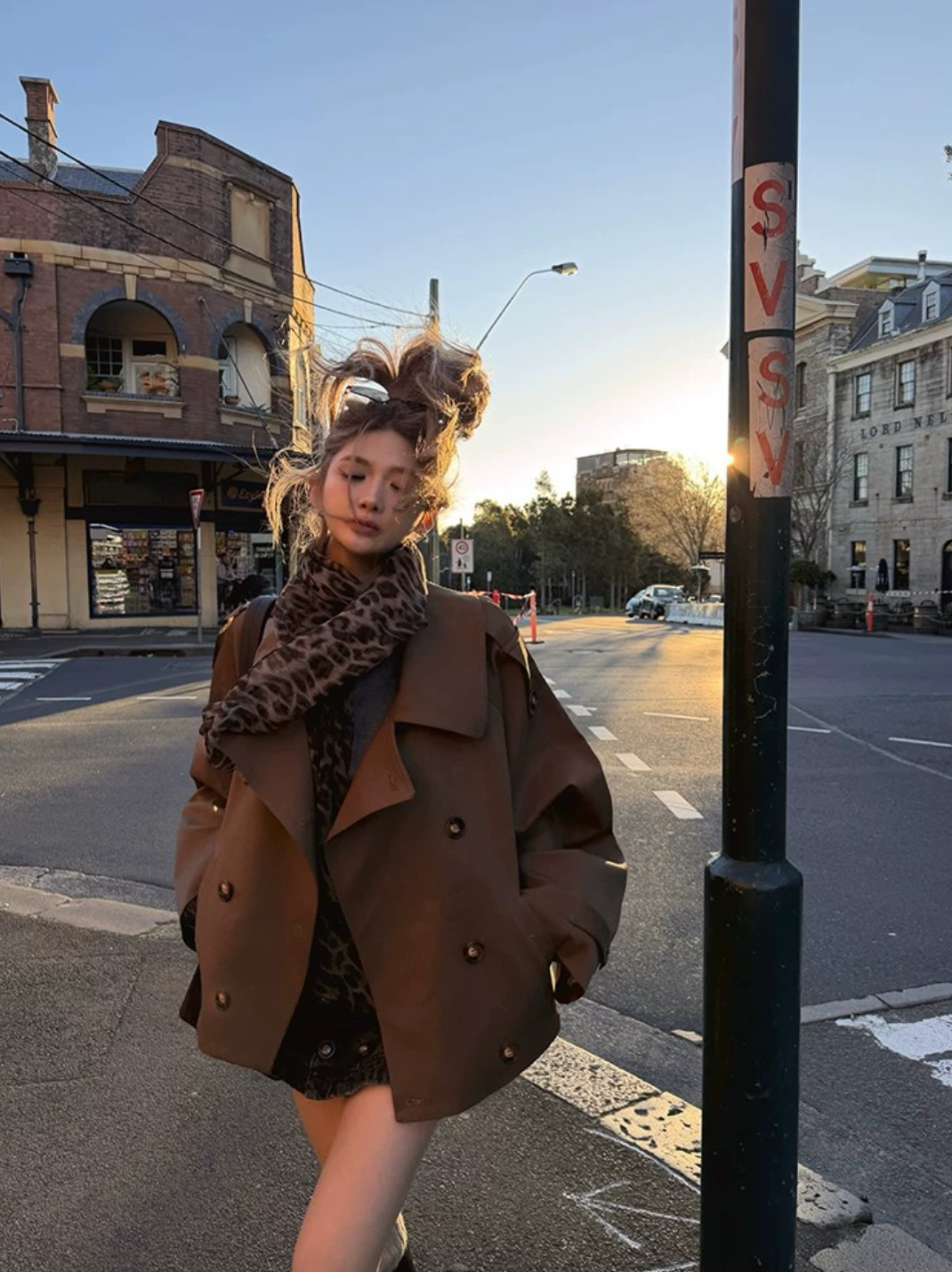 Double-breasted short trench coat  ダブルブレスト ショート トレンチコート
