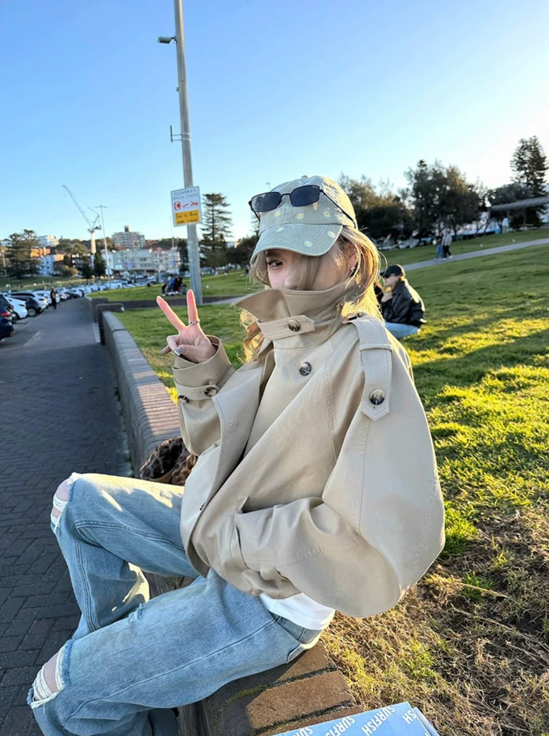 Double-breasted short trench coat  ダブルブレスト ショート トレンチコート
