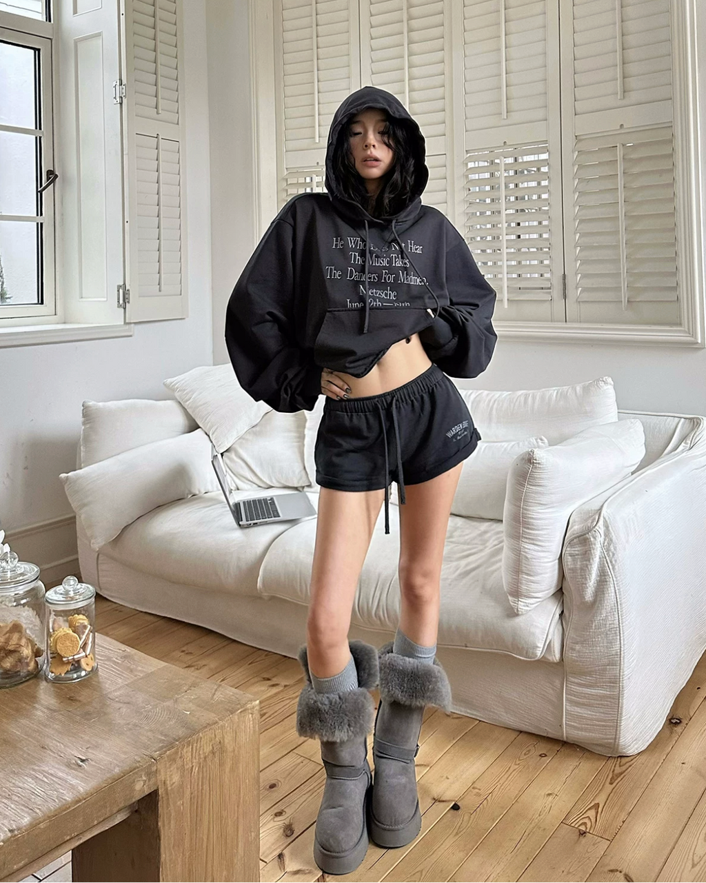 WARDEN EDGE  Drawstring Hooded sweat&wide-leg shorts  ウォーデンエッジドローストリングフード付きスウェット&ワイドレッグショートパンツ