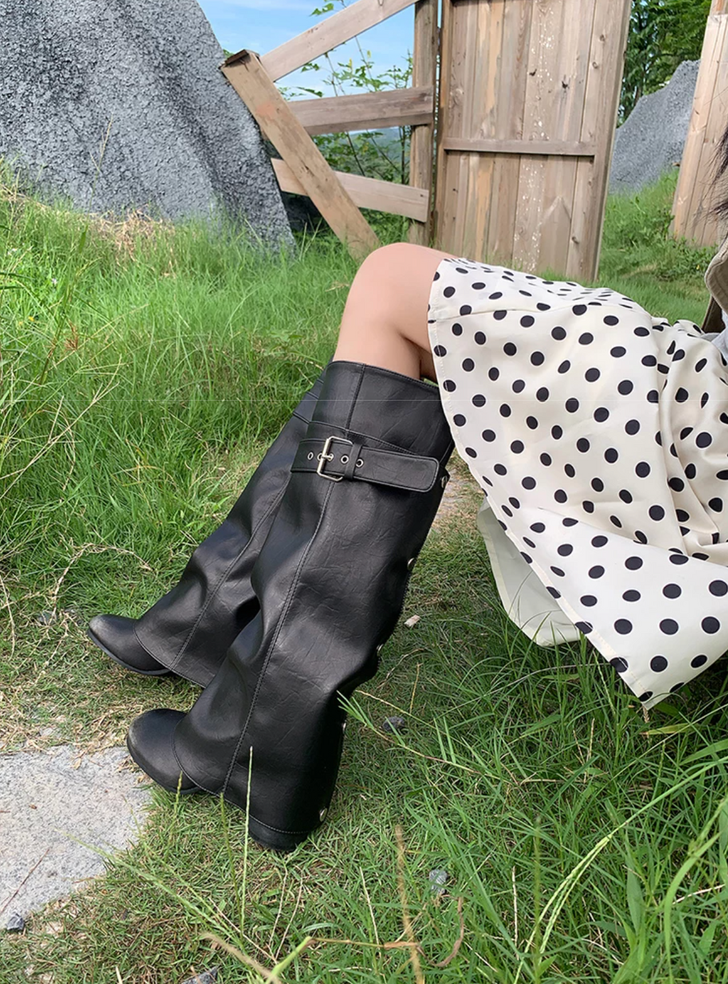 Belted buckle knee-high boots ベルトバックルニーハイブーツ