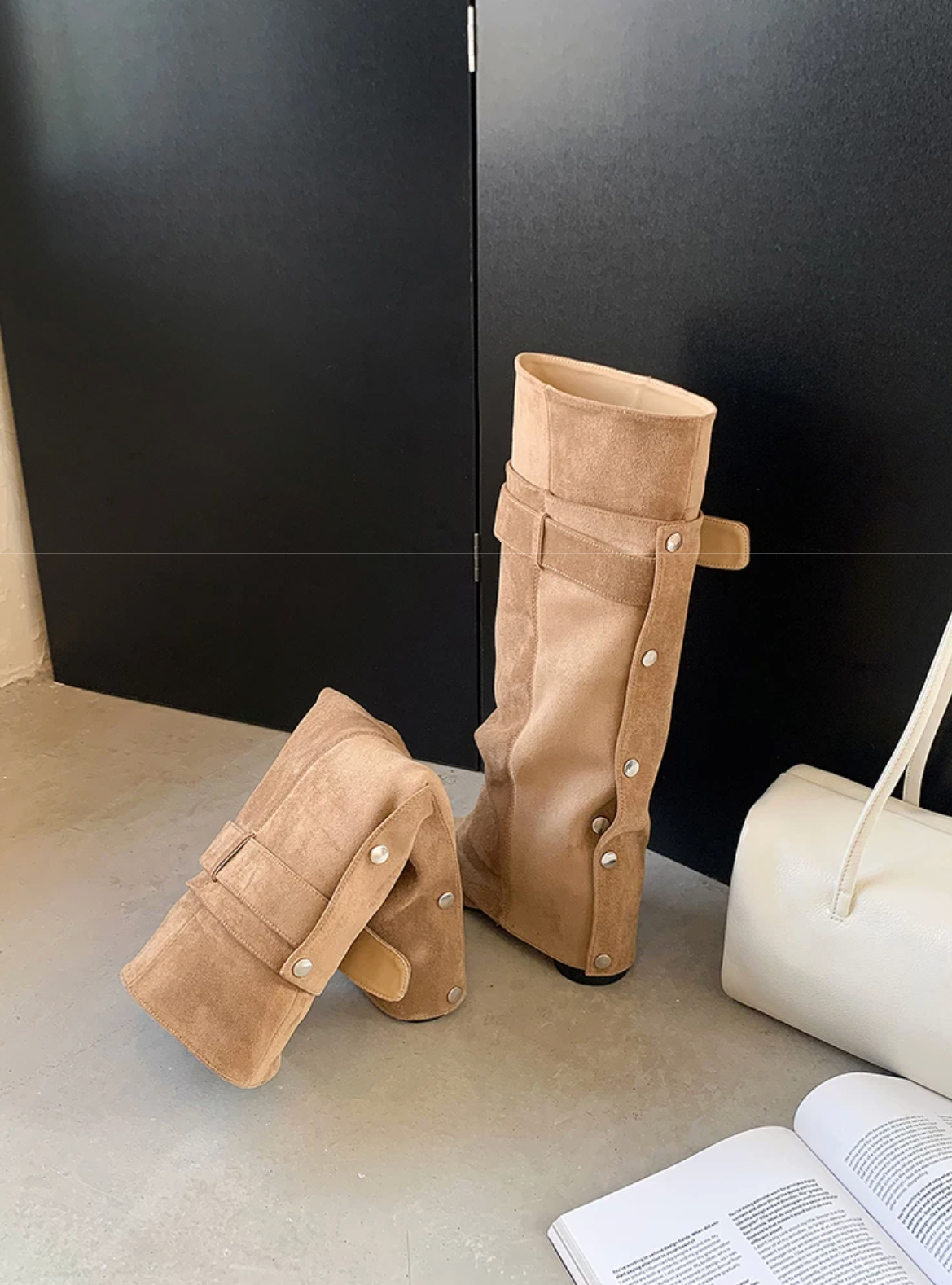 Belted buckle knee-high boots ベルトバックルニーハイブーツ