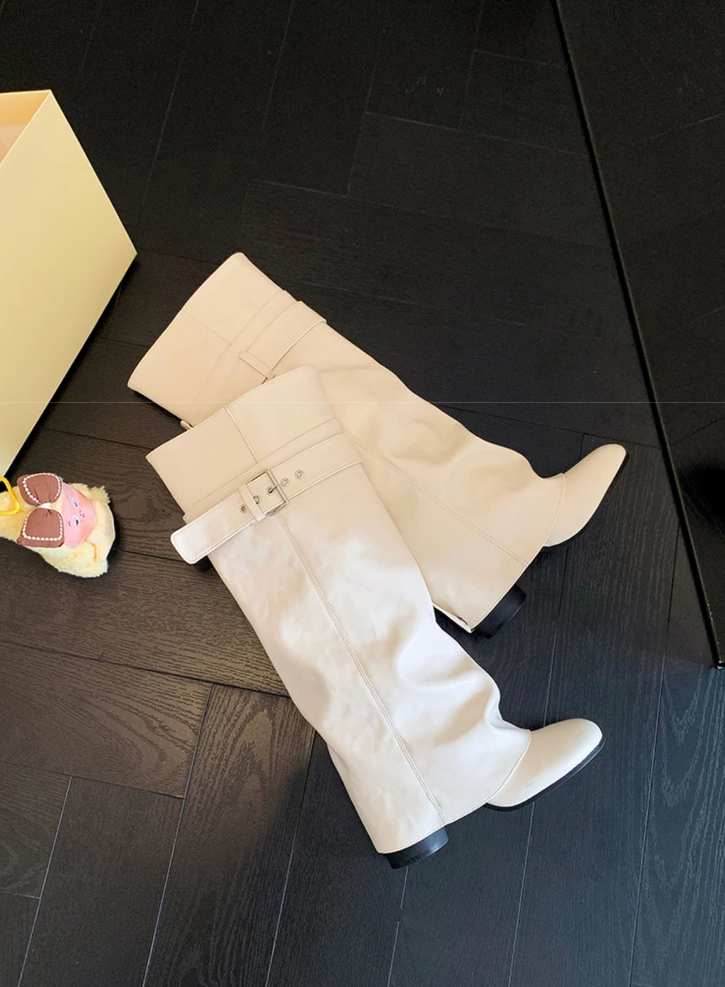 Belted buckle knee-high boots ベルトバックルニーハイブーツ