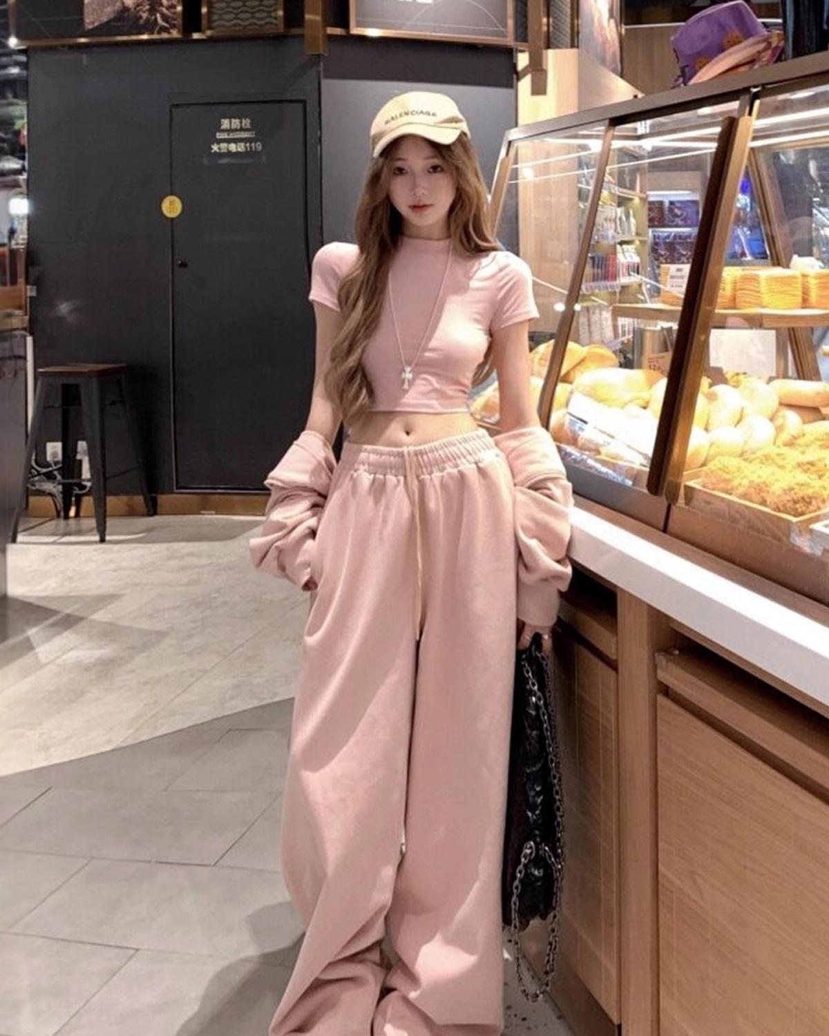 Pink Sweat Set Up フード付きスウェットセットアップ