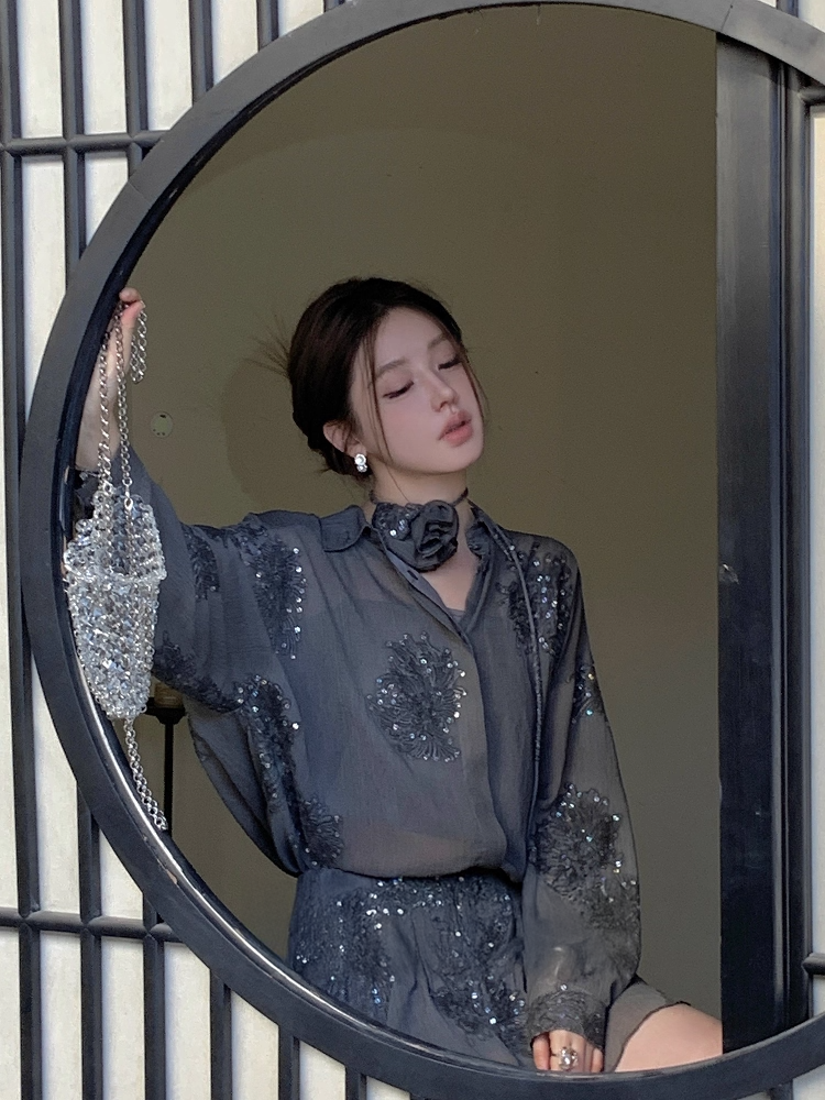 Sequined shirt and culottes スパンコールシャツ&キュロット