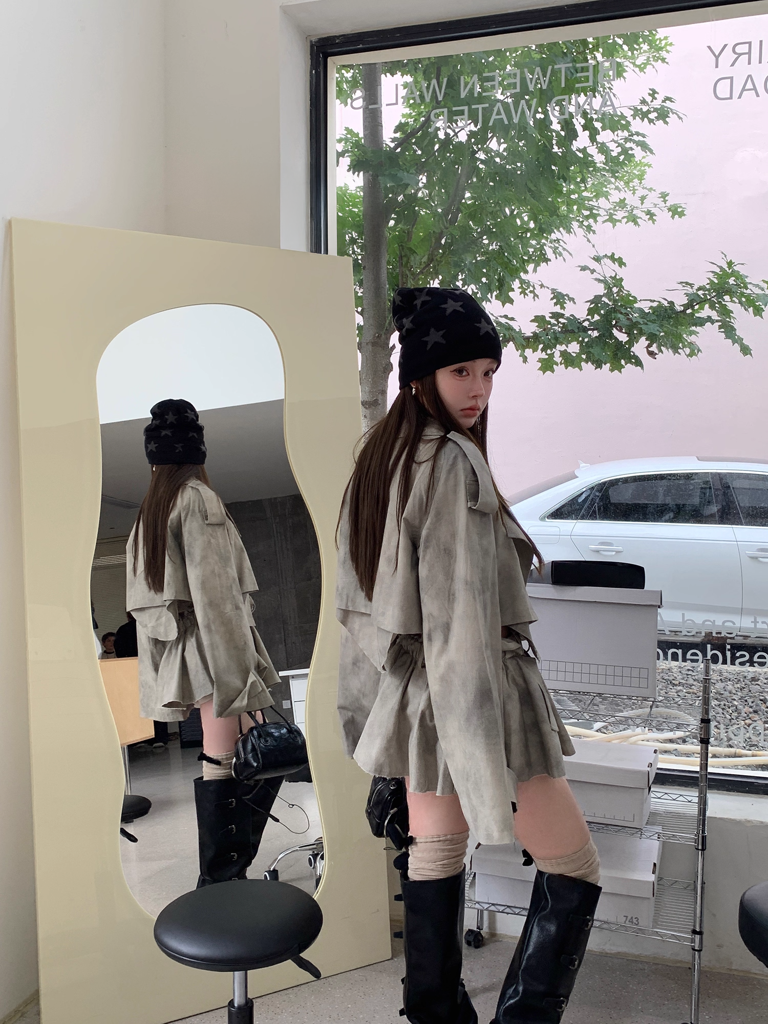 Lose Trench Jacket & Pleats Mini Skirt ルーズショートトレンチジャケット＆プリーツミニスカート