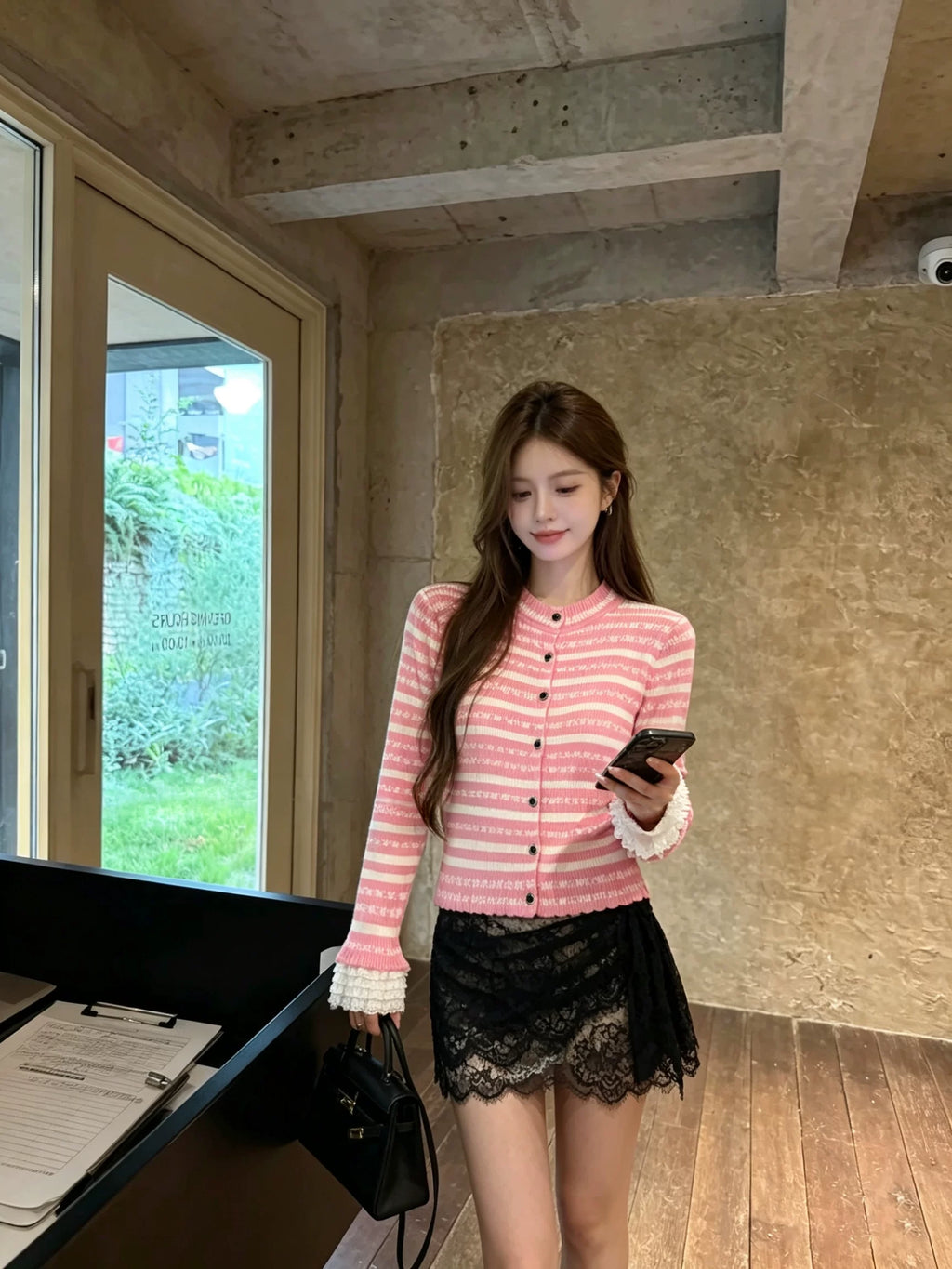 Lace-Stripe Cardigan レースストライプカーディガン