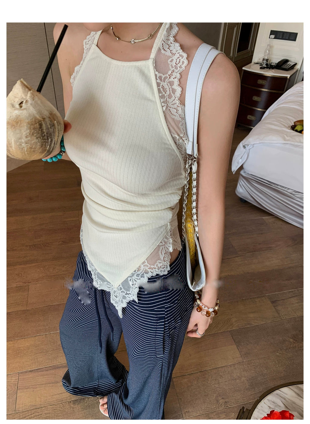 Lace Trim Holter Neck レーストリム ホルターネック