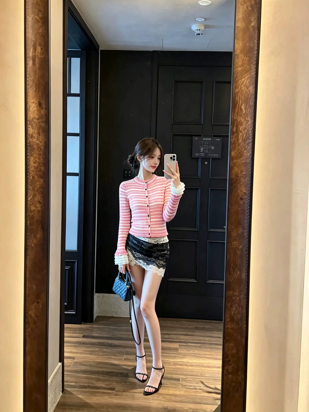 Lace-Stripe Cardigan レースストライプカーディガン