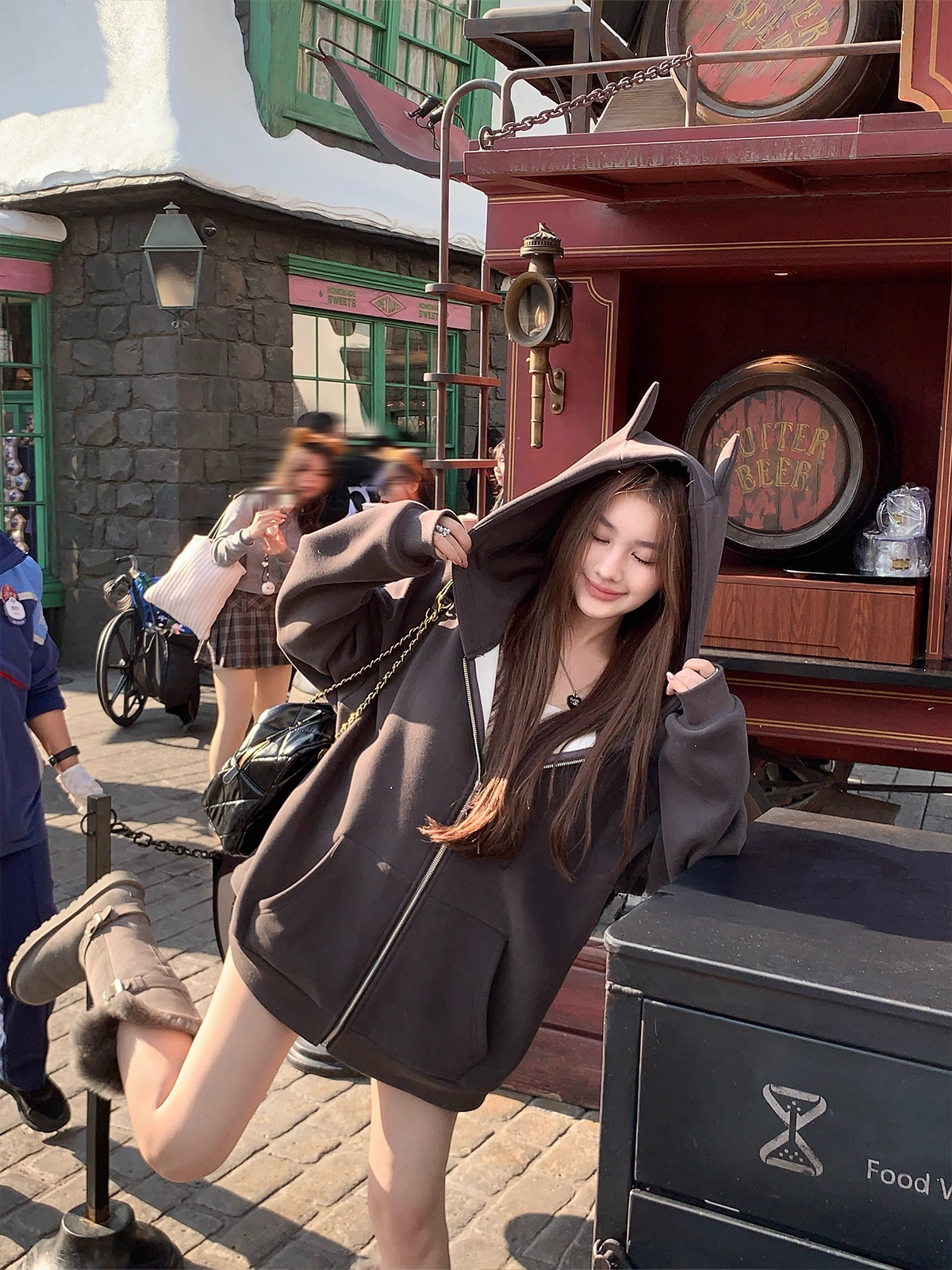 Devil Hoodie デビルフーディ