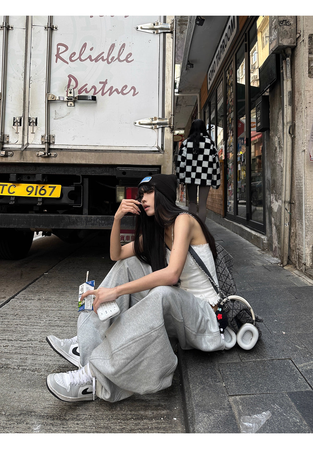 Camisole & Sweatpants キャミソール&スウェットパンツ