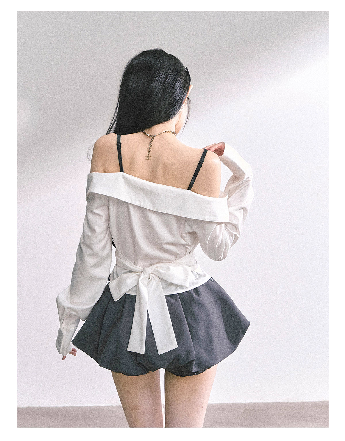 Off shoulder shirt オフショルダーシャツ