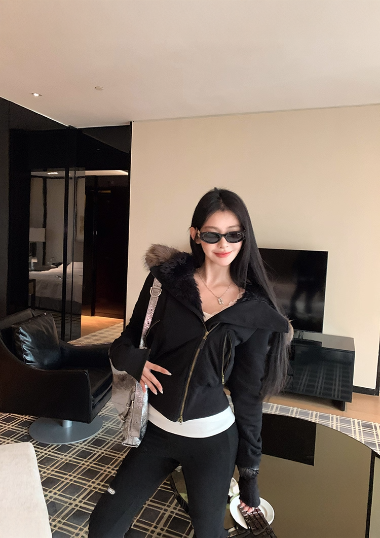 Short Sweat Fur Hoodie ショートスウェット ファーフーディ