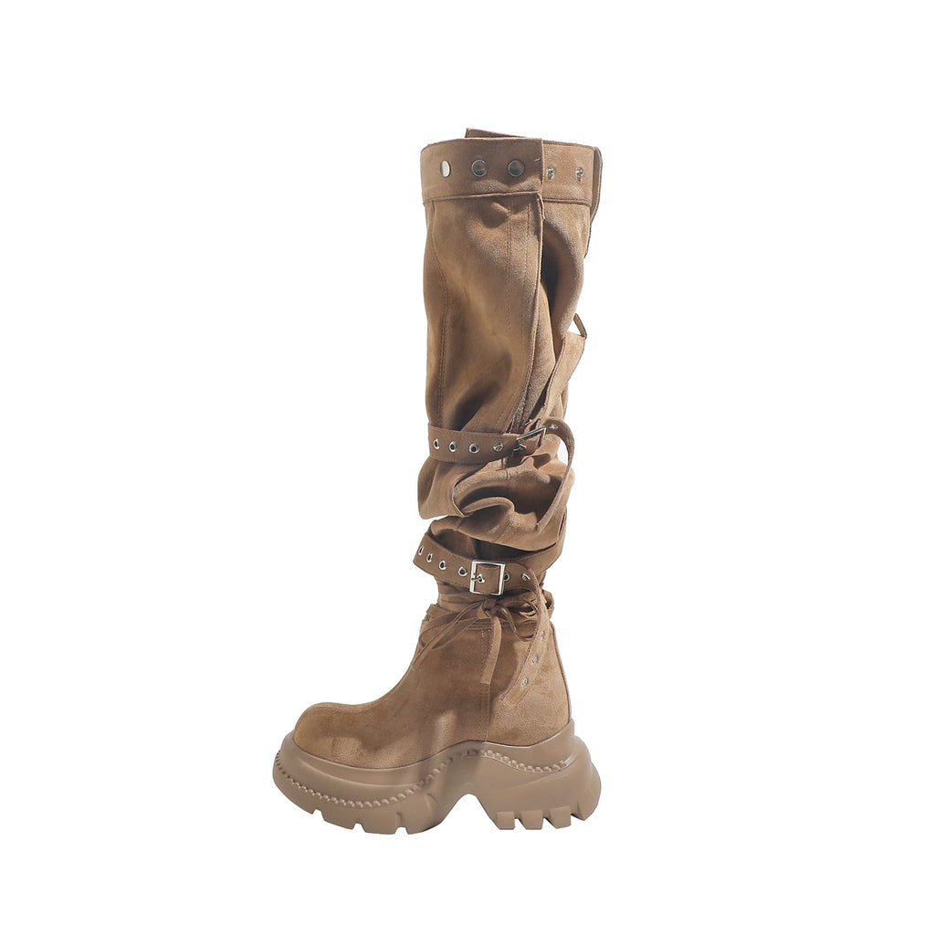 Belted knee-high boots ベルト付きニーハイブーツ