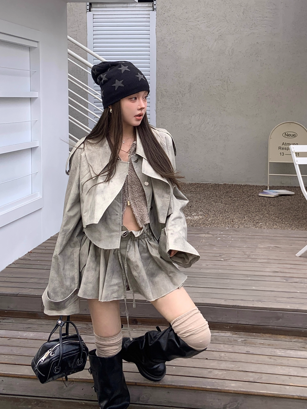 Lose Trench Jacket & Pleats Mini Skirt ルーズショートトレンチジャケット＆プリーツミニスカート