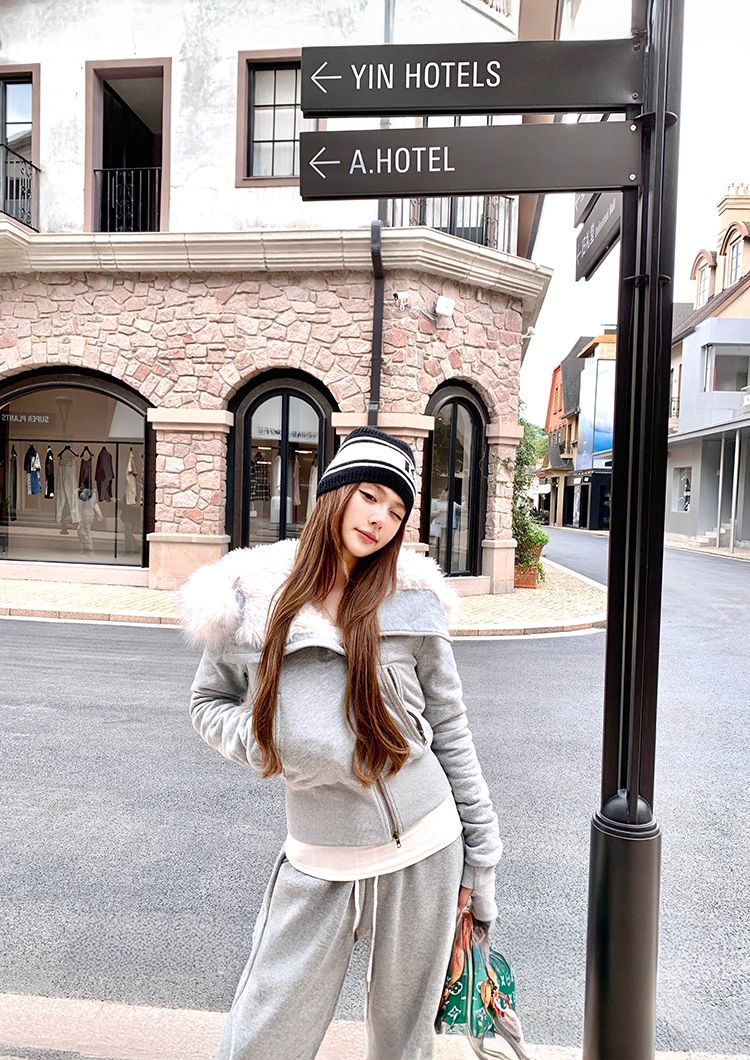 Short Sweat Fur Hoodie ショートスウェット ファーフーディ